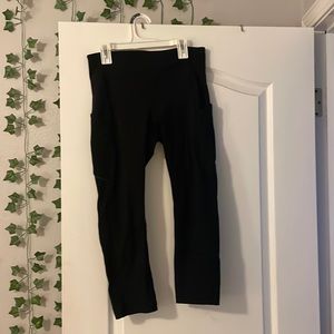Lululemon cropped leggings